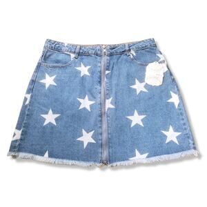Altar'd State LARGE 33" NWT Zipper Star Raw Hem Denim Skirt